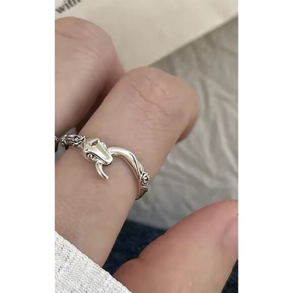 925 Sterling Silver Snake & Roses Ring Natural Born Killers Goth Punk Witchy 7 - Picture 3 of 4